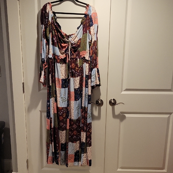 Eloquii Dresses & Skirts - Patchwork Long Sleeve Maxi Dress